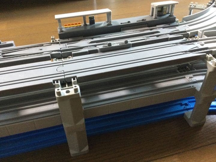 プラレール線路 アドバンス複線高架レイアウト グレー色複線ブロック