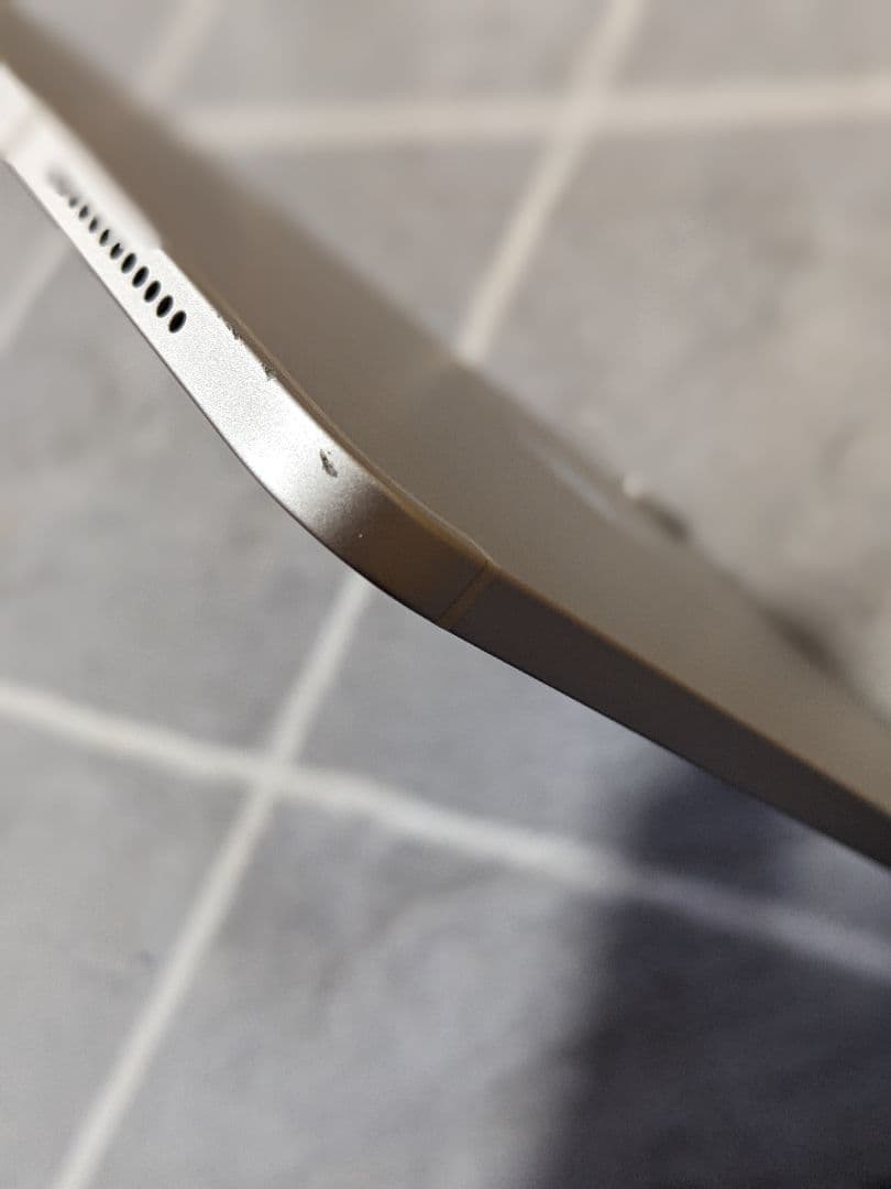 n*e様 Apple iPad Air 第5世代 256GB WiFi+セルラー