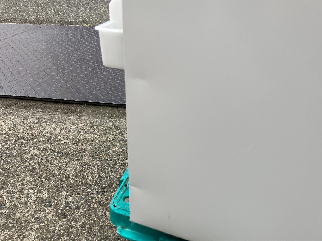 愛知岐阜/送料込★ユーイング 110L冷凍冷蔵庫 UR-F110F　2014年製