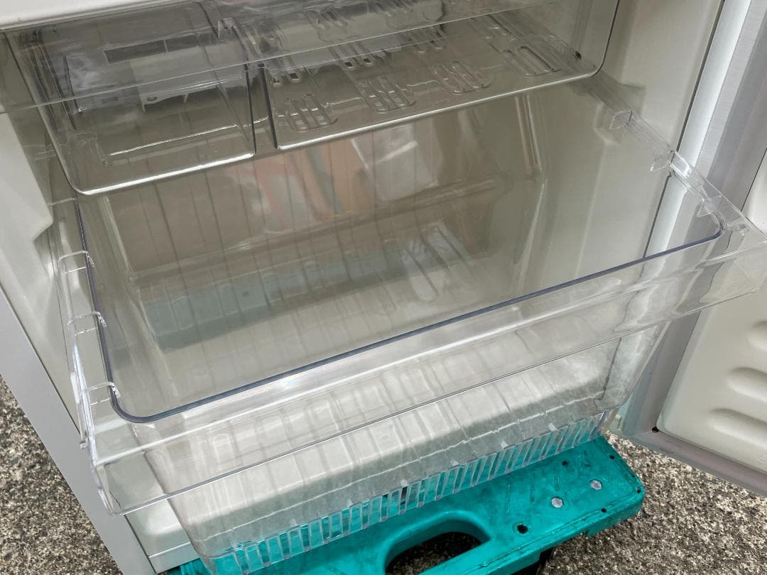 愛知岐阜/送料込★ユーイング 110L冷凍冷蔵庫 UR-F110F　2014年製