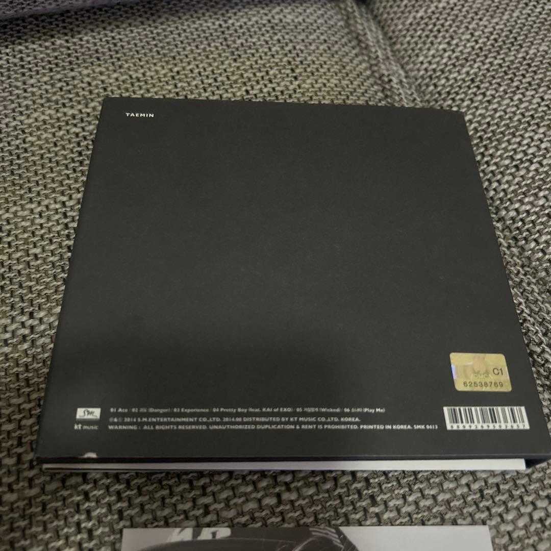 SHINee テミン ACE ソロアルバムCD TAEMIN 黒 - メルカリ