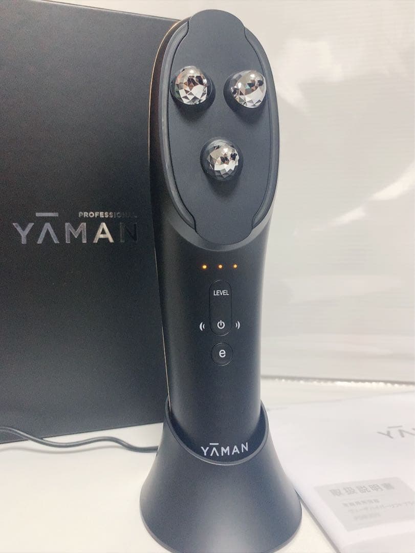 最終値下げ！美品！早い者勝ちYAMANヴェーダハイパーリフトブラシ美顔器