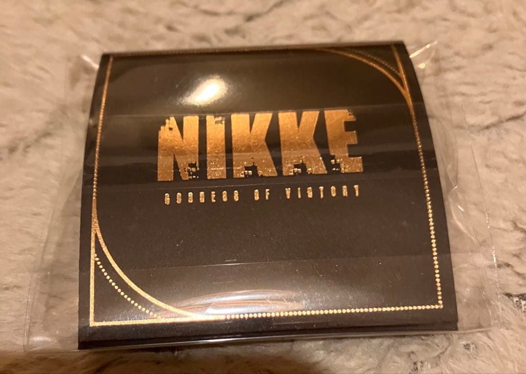 NIKKE 3周年記念 ピンバッジ 紅蓮 - メルカリ NIKKE 3周年記念