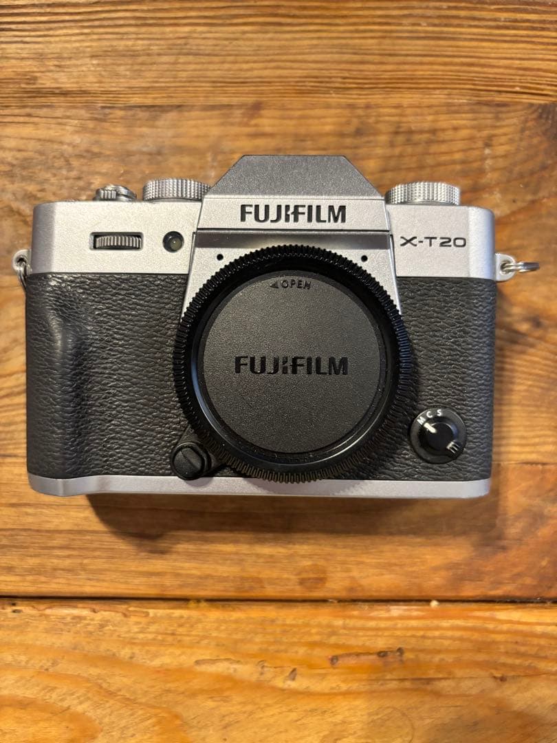 FUJIFILM X-T20 XF18-55mmレンズキット 本体ジャンク