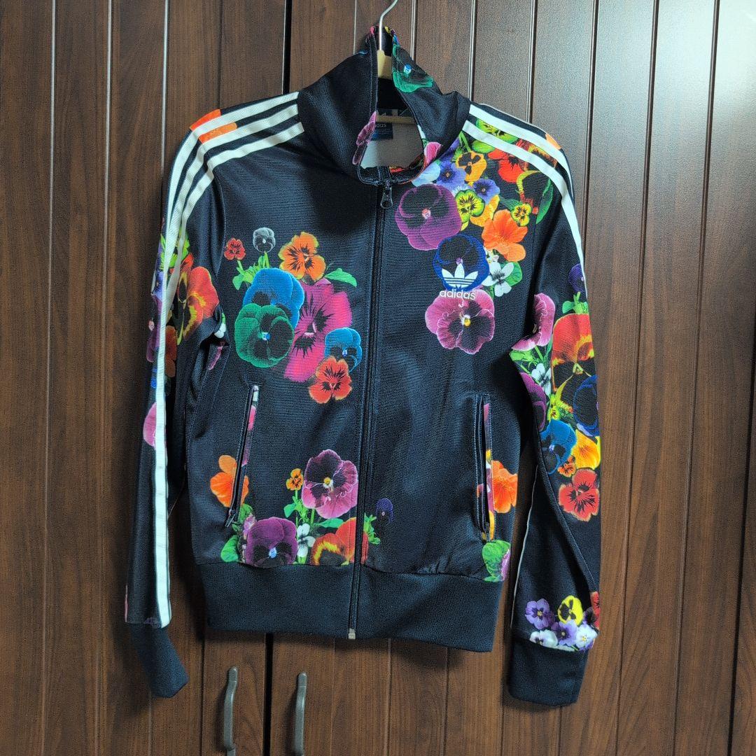 adidas アディダス パンジー ジャージ OT adidas - adidas パンジー柄 ジャージの通販 by fleur｜アディダスなら