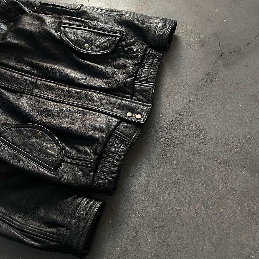 type battle ”牛革“ 黒“ heavy “bomber jacket