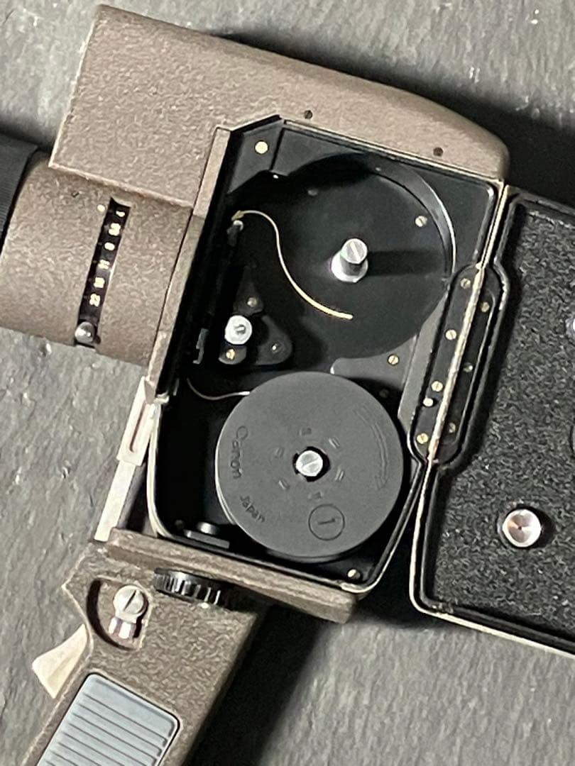 Canon ZOOM8 シネマカメラ