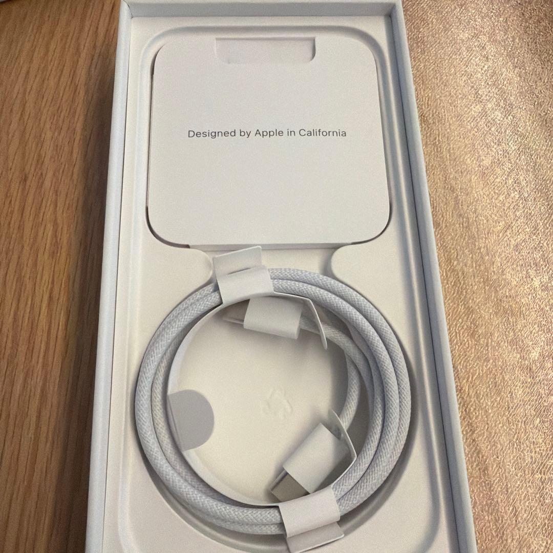 Apple iPhone 15 ブラック　128G 本体　SIMフリー