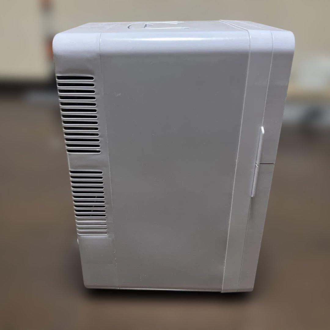 コンパクト冷蔵庫 2段式 ホワイト