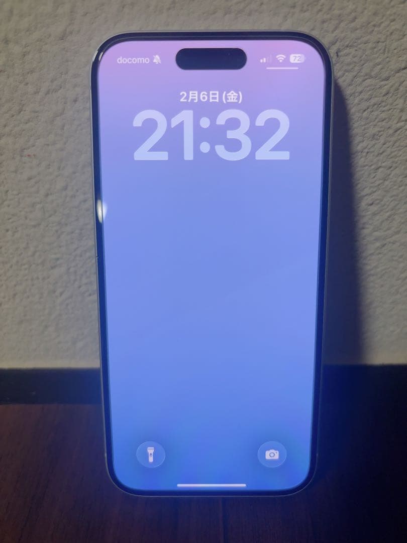 Apple iPhone 16 本体　128GB SIMフリー　充電5回のみ