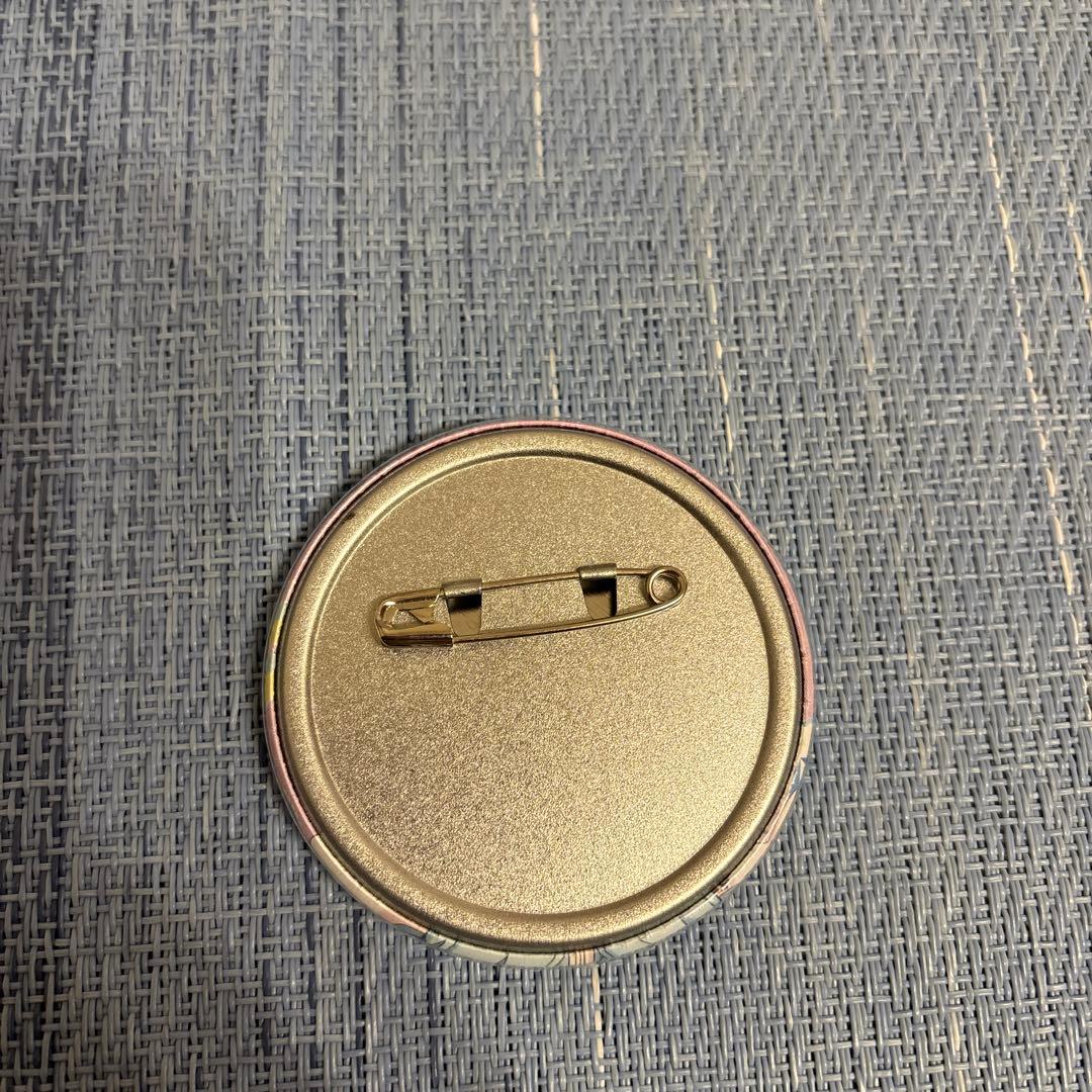 デレマス KAWAIIぱれーど 缶バッジ 渋谷凛 - メルカリ