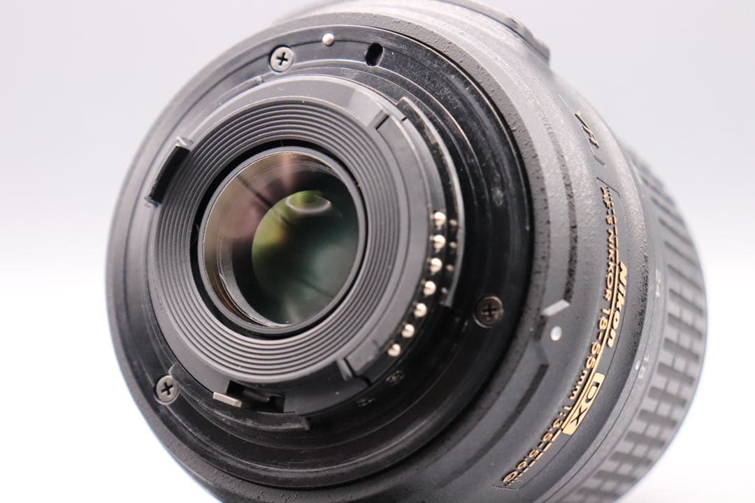 自撮りOK！ Nikon D5000 レンズセット 近〜中距離対応 付属品多数