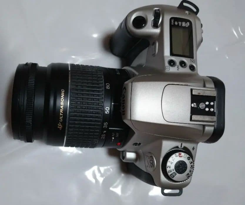 フィルムカメラ Canon EOS KISS3