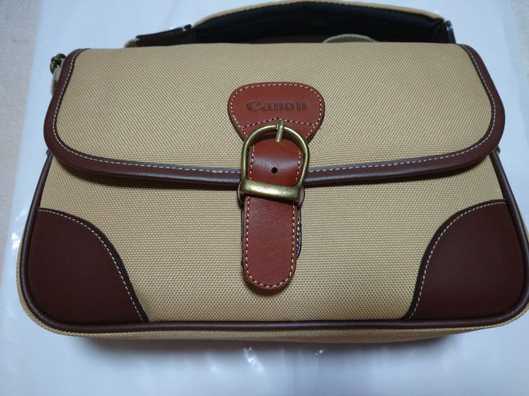 フィルムカメラ Canon EOS KISS3