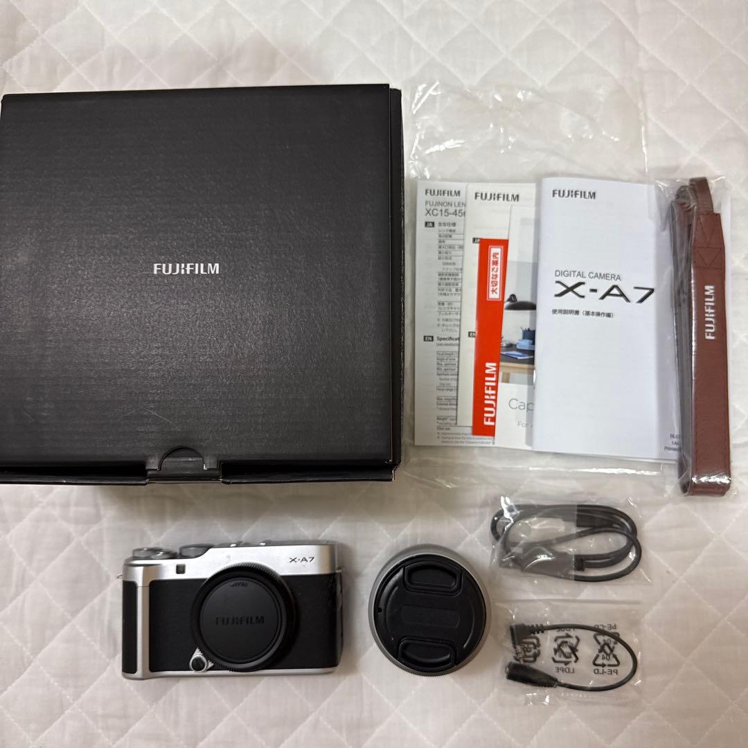 FUJIFILM X-A7 ミラーレス一眼カメラ 本体 Amazon | 富士フイルム(FUJIFILM) ミラーレス一眼カメラ X-A7レンズ