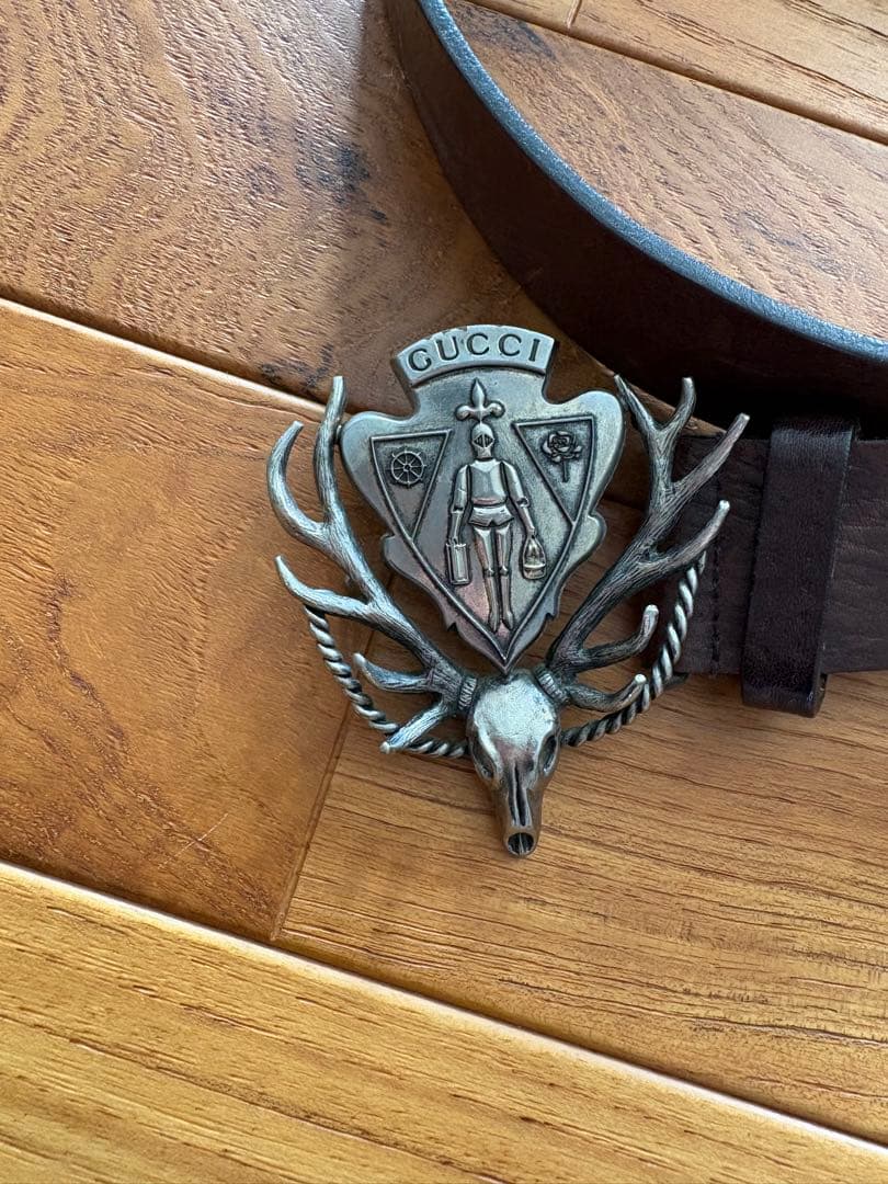 GUCCI グッチ　ディアクレスト　バックル大きめ　ブラウン 美品✨【グッチGUCCI】ベルト ディアクレスト バックル大きめ ブラウン