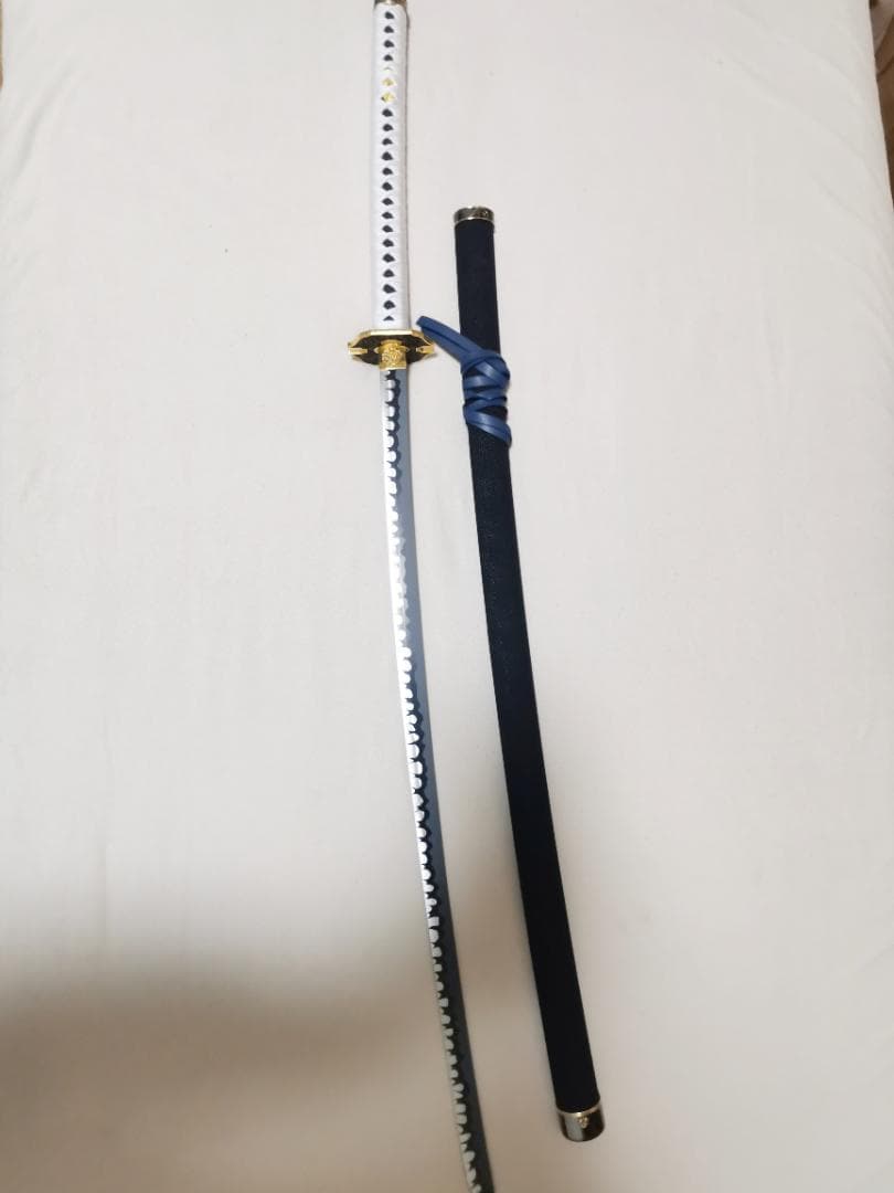 DMC5 デビル メイ クライ5 バージル 閻魔刀 金属製 模造刀 コスプレ Amazon.co.jp: デビル メイ クライ 5 バージル コスプレ道具 バージル