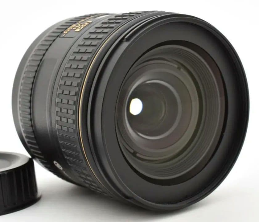 極美品 Nikon AF-S DX 16-80mm f/2.8-4E ED VR