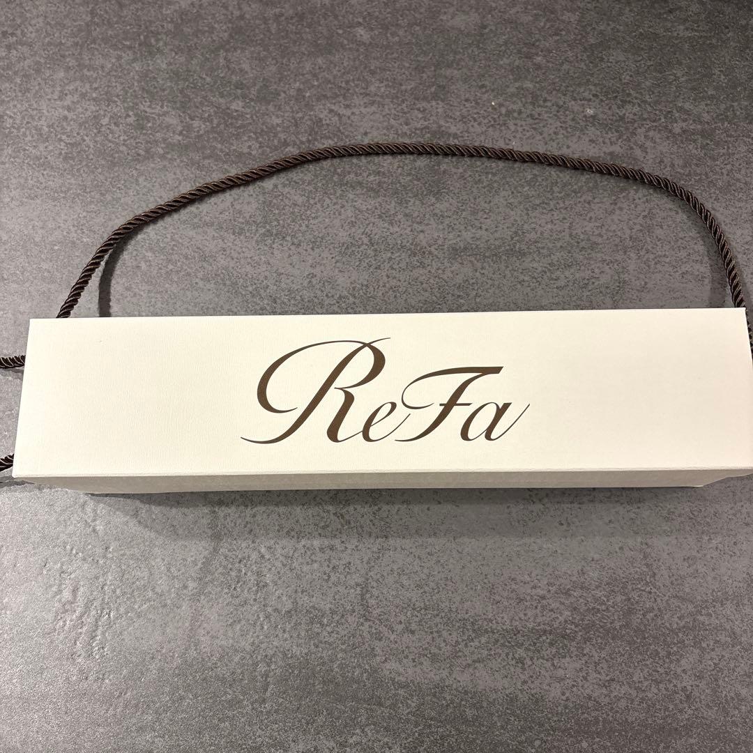 リファビューティックストレートアイロン　リニューアル版REBM02A ホワイト リファ ビューテック ストレート アイロン（ReFa BEAUTECH STRAIGHT