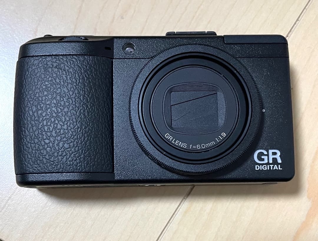 RICOH GR DIGITAL III コンパクトカメラ Amazon | RICOH デジタルカメラ GR DIGITAL III GRDIGITAL3