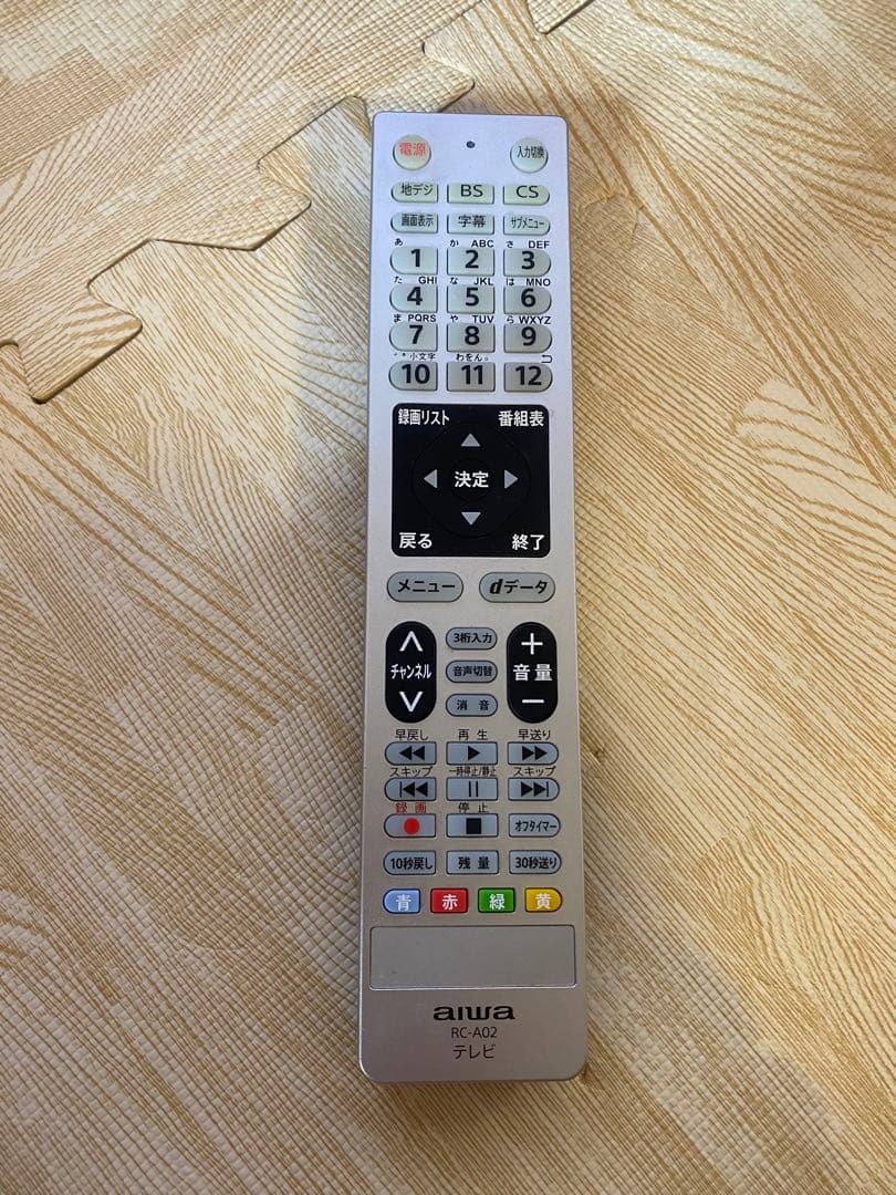 2019年製　美品　アイワ 32インチ 液晶テレビ