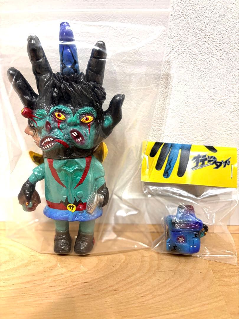 ミライロウマンドウ サケビのオ手伝イ 三期 No.1 希少 ソフビ