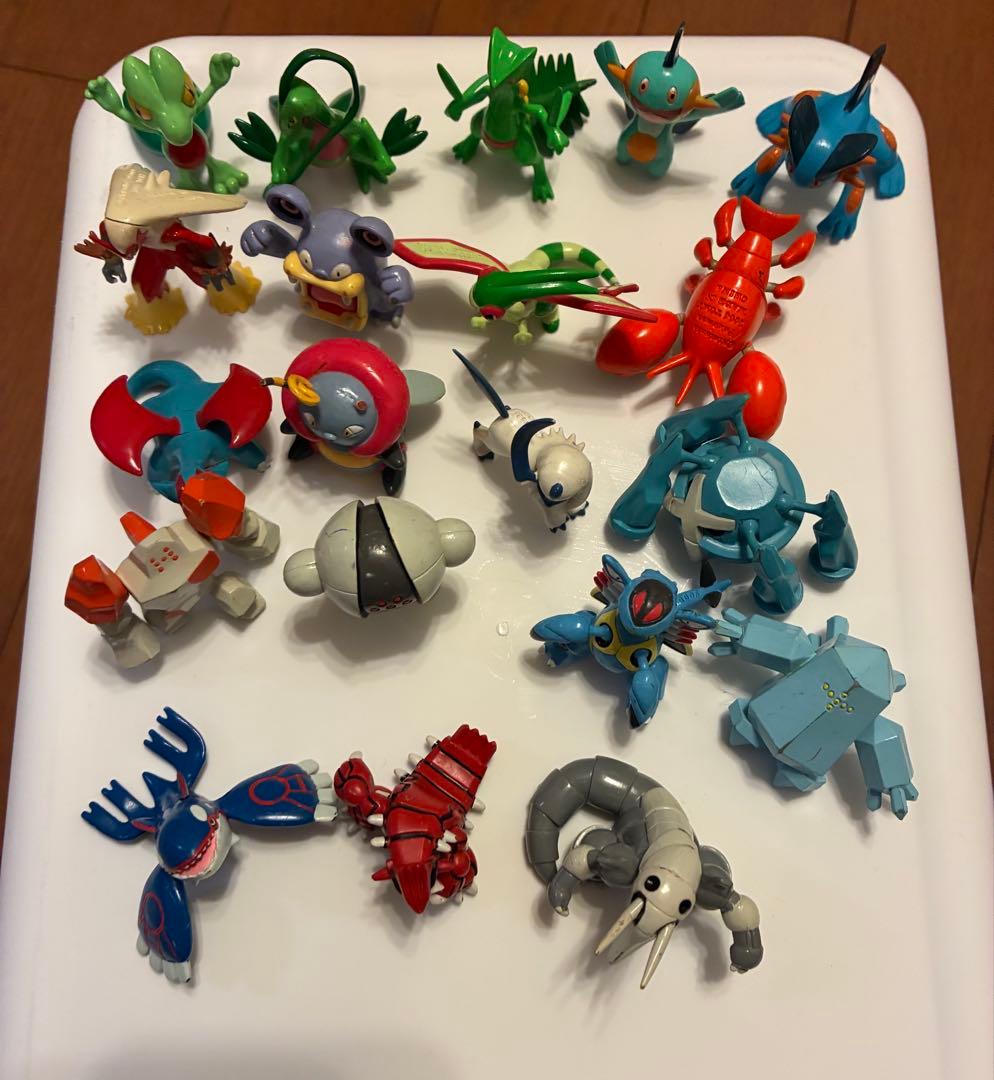 希少】ポケモン モンコレ 初代 97体セット＋指人形セット 任天堂 廃盤