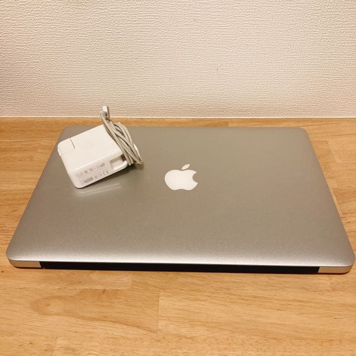 Apple MacBook Air A1466 EMC2632 美品のジャンク品 - メルカリ