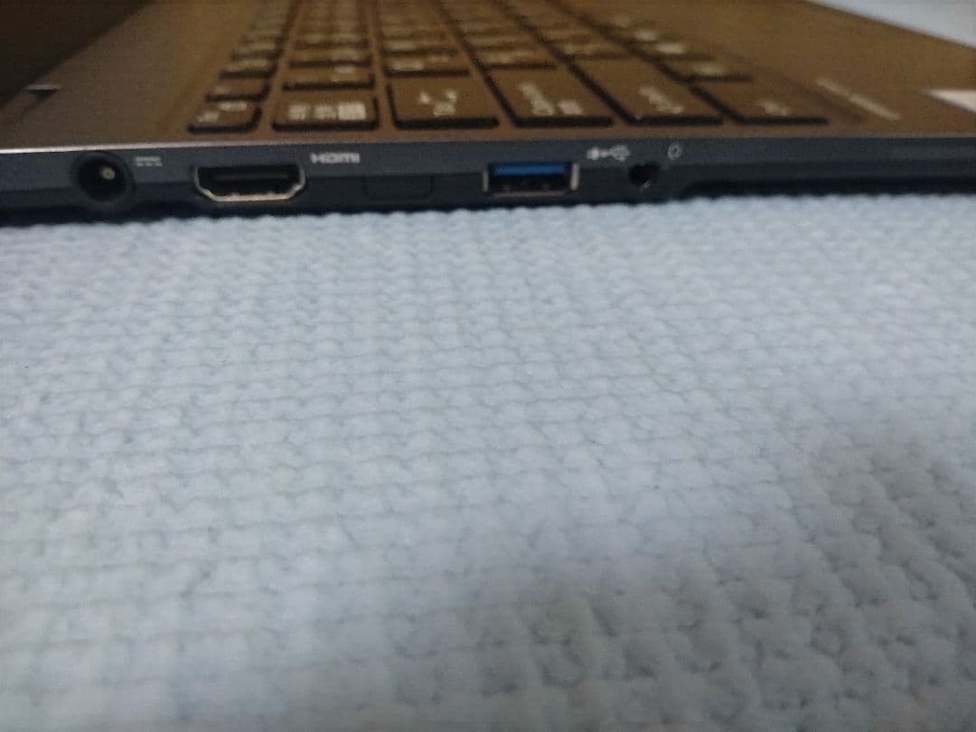 【薄型軽量】富士通 U937/P Core i5 メモリ8GB SSD256