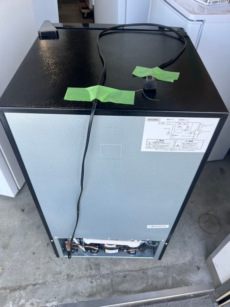 アイリスオーヤマ冷蔵庫 87L PRC-B092D-B ブラック2022年製　T