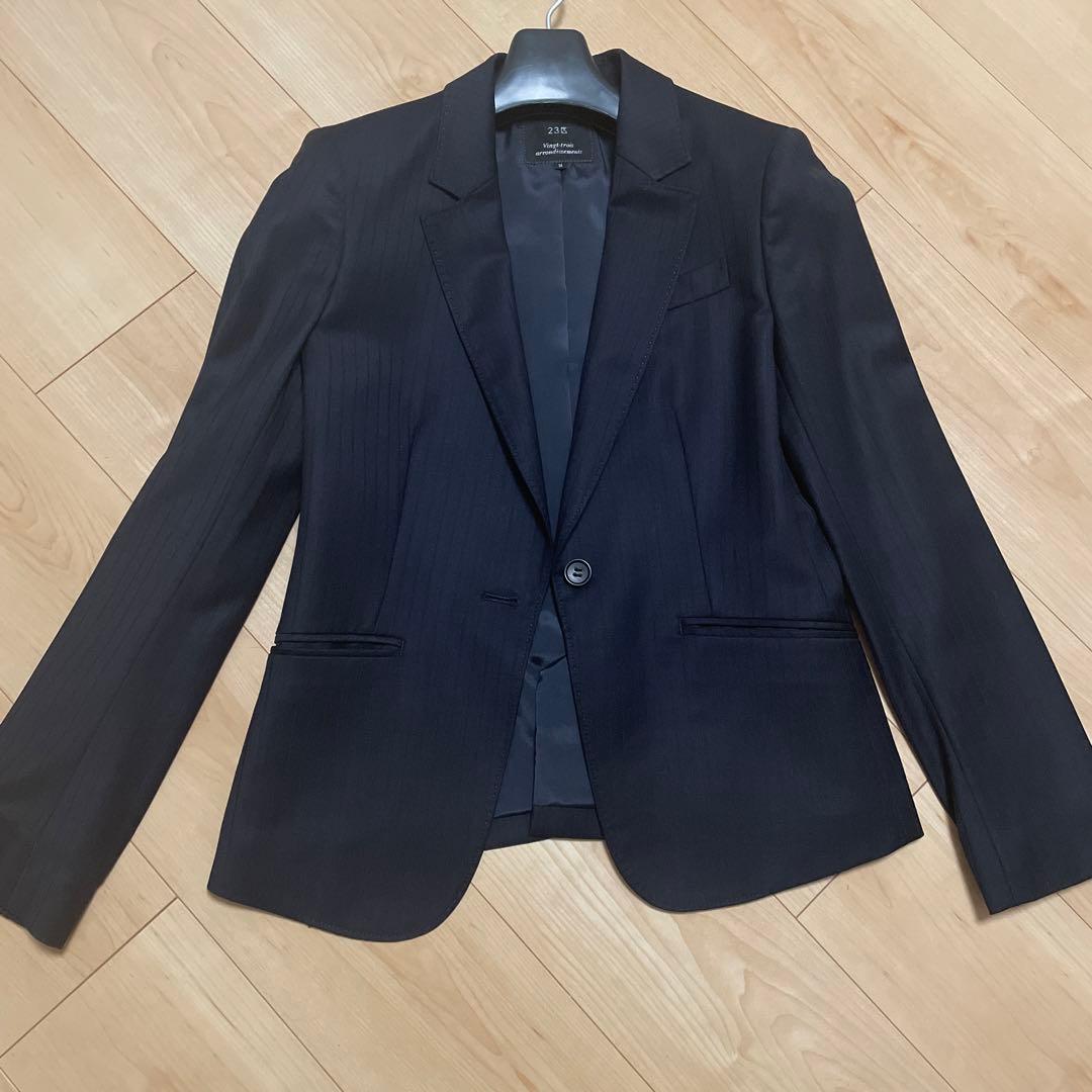 23区　スーツ　セットアップ スーツコレクション】新年に、気持ちも上向く新しいスーツを