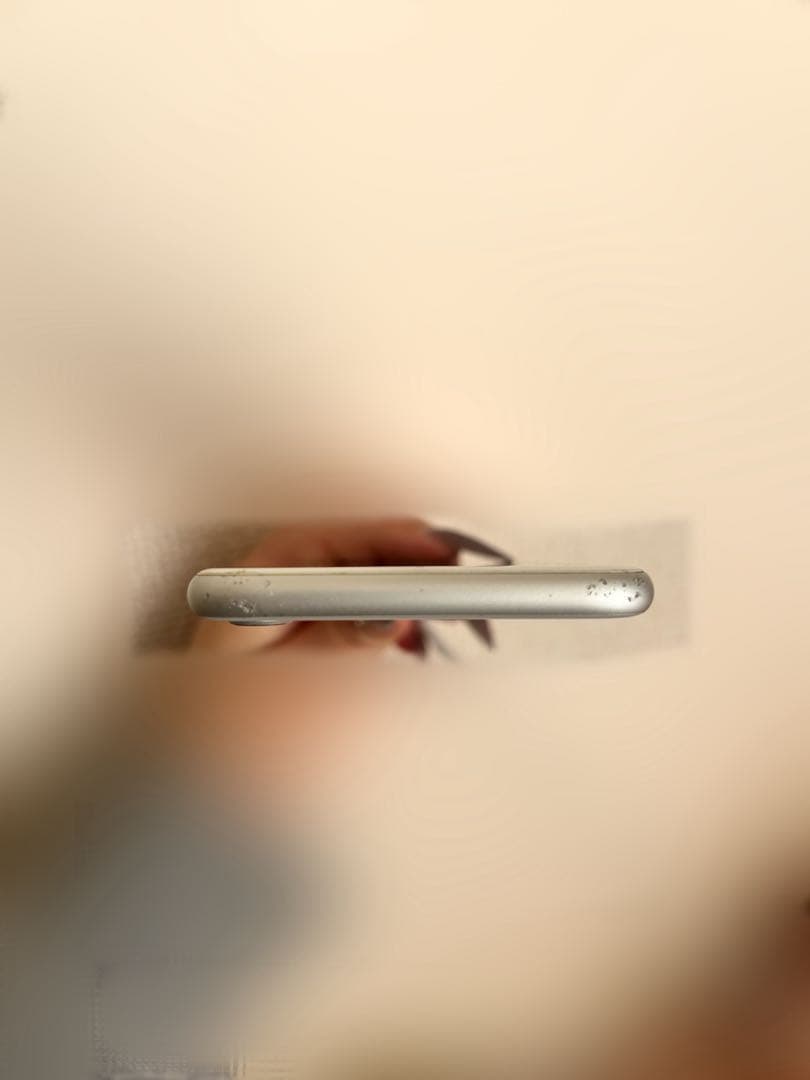 Apple iPhone 8 ホワイト 本体