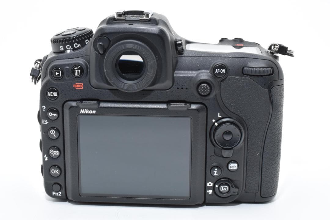 美品 ニコン　Nikon 500 ボディ 《ショット数20586回》1536