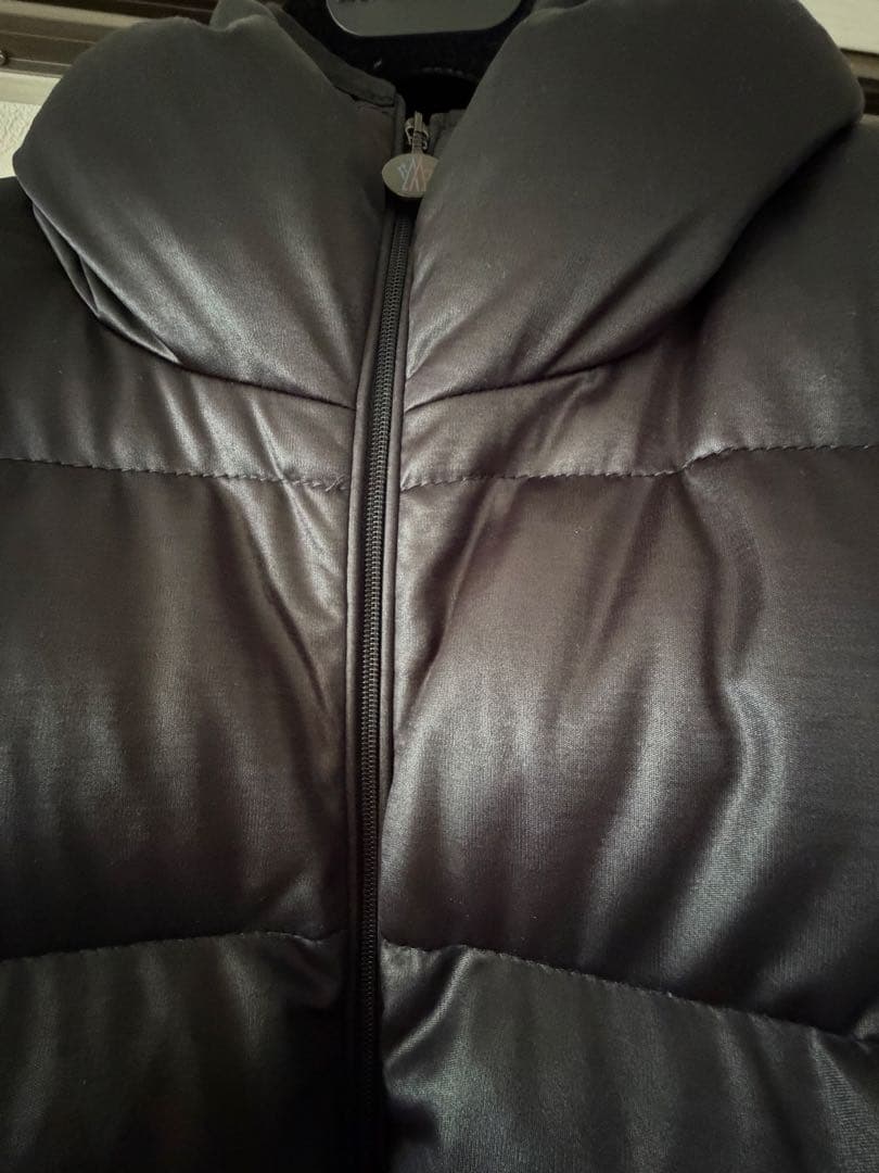 スヌスヌ様専用。 美品❣️MONCLER ネイビーダウンジャケット フード