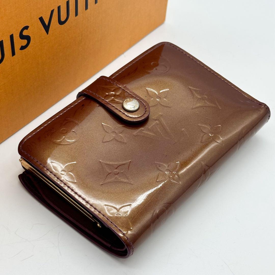 ルイヴィトン ポルトフォイユ ヴィエノワ ヴェルニ がま口 二つ折り