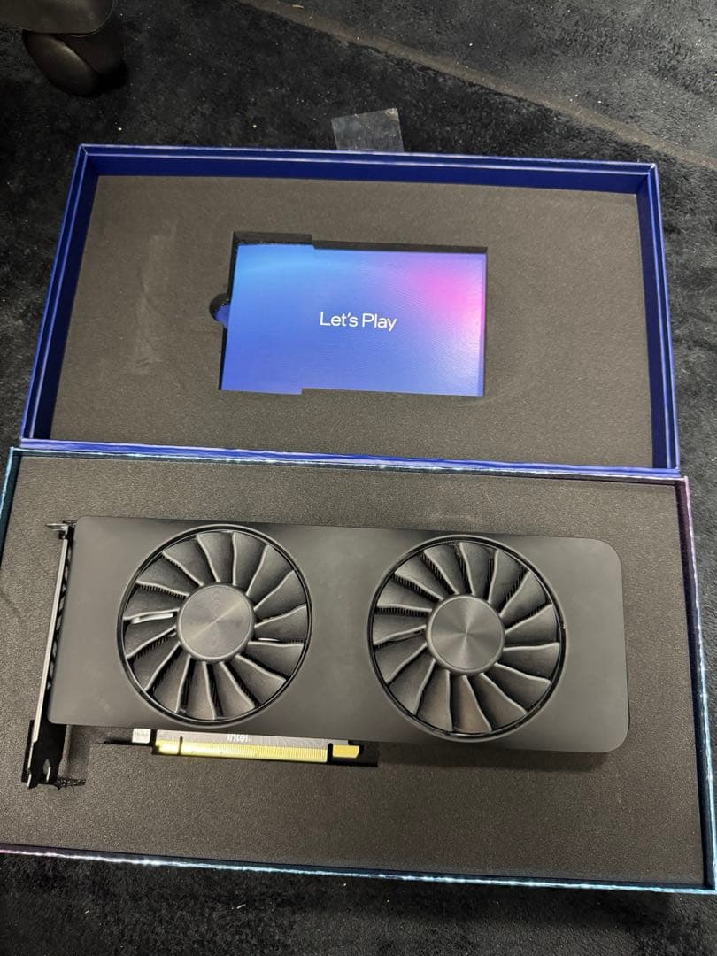 グラフィックボード・グラボ・ビデオカード intel ARC A750