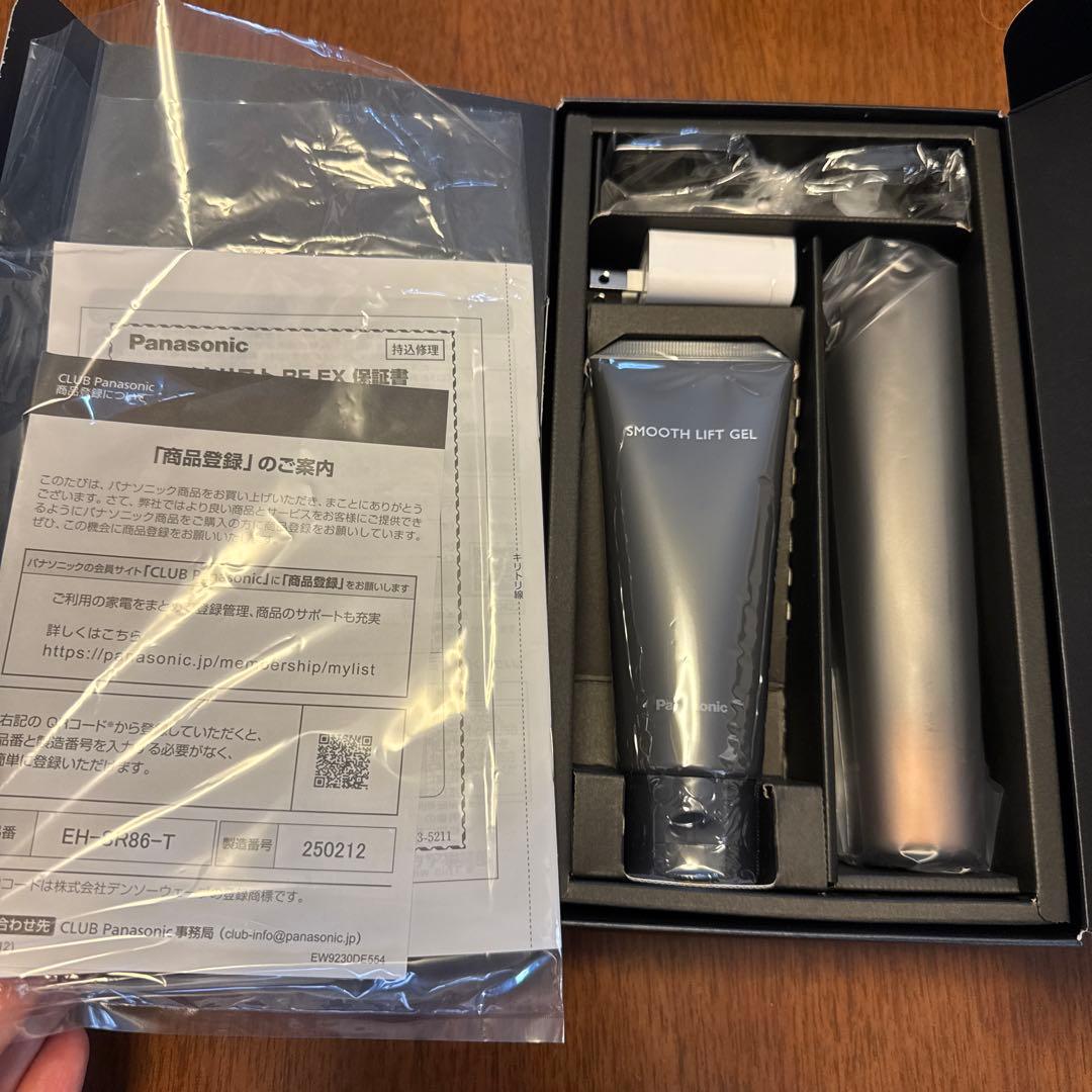 新品未使用品☆パナソニック♪バイタルリフト EH-SR86-T 美顔器