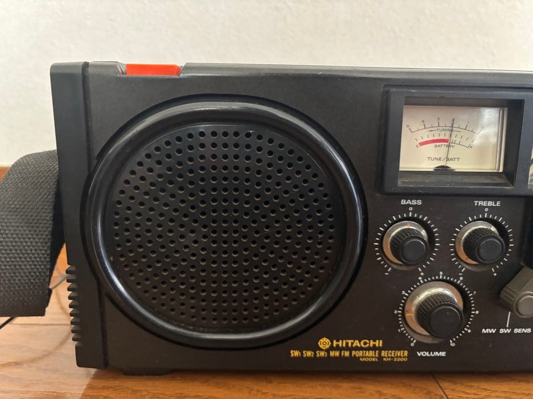 HITACHI BCLラジオ サージラムKH-2200 昭和レトロ