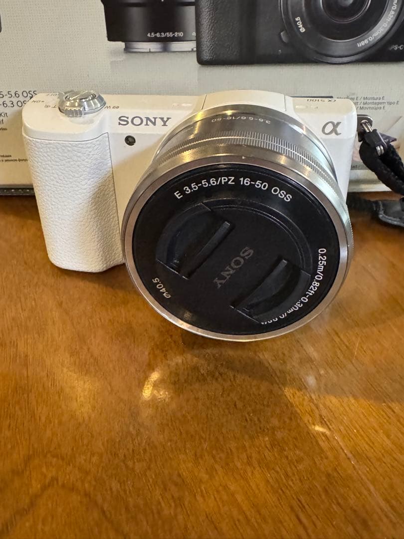 SONY α5100 ミラーレスカメラ 本体とレンズ付き