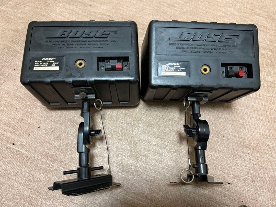 BOSE 壁掛けスピーカー ブラック 101MM