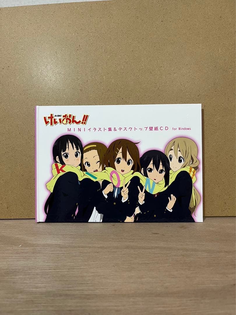 けいおん!! 画集デスクトップ壁紙CD - メルカリ