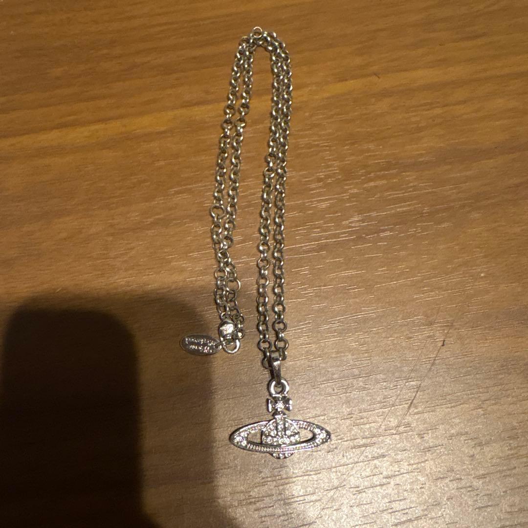 Vivienne Westwood 土星モチーフ ネックレス Vivienne Westwood(ヴィヴィアンウエストウッド) / 土星ネックレス