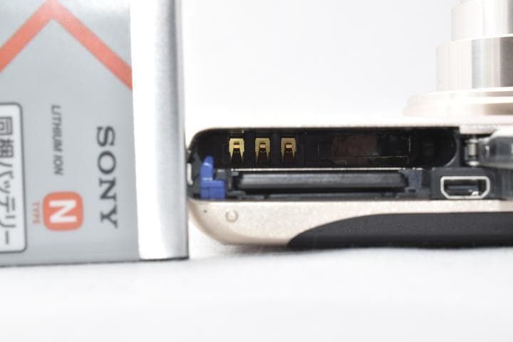 SONY Cyber-shot DSC-WX220 ゴールド　sdカード無し