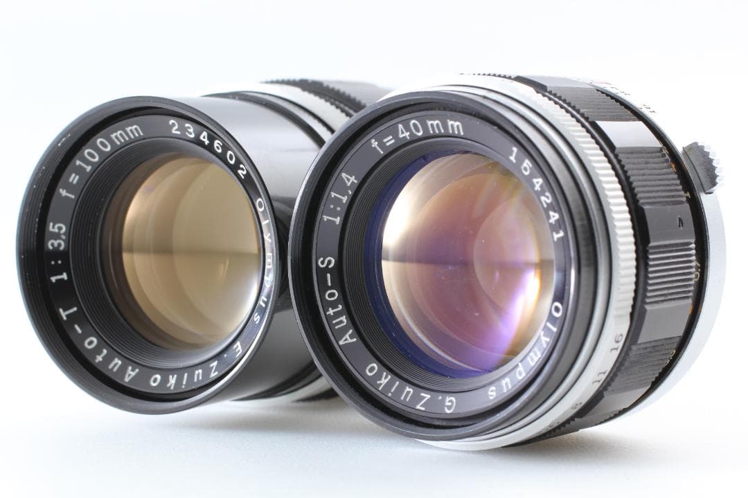 伊藤　ライトグリーン　オリンパス Pen FT 40、100mmレンズ