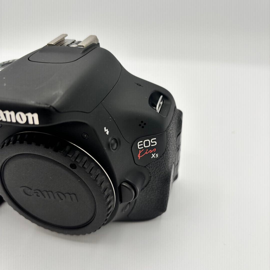 ★Canon EOS Kiss X5★一眼レフカメラ★キヤノン　デジタル　カメラ