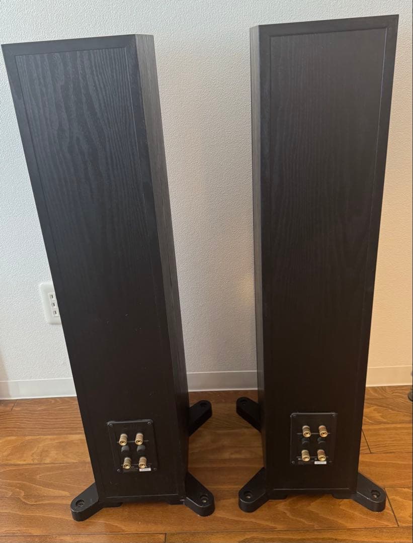 KEF Q500 BL ペア トールスピーカー ブラック