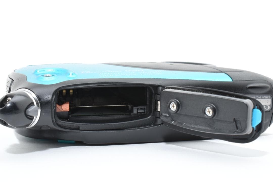 《 美品 》 キヤノン　Canon Powershot D20 防水カメラ