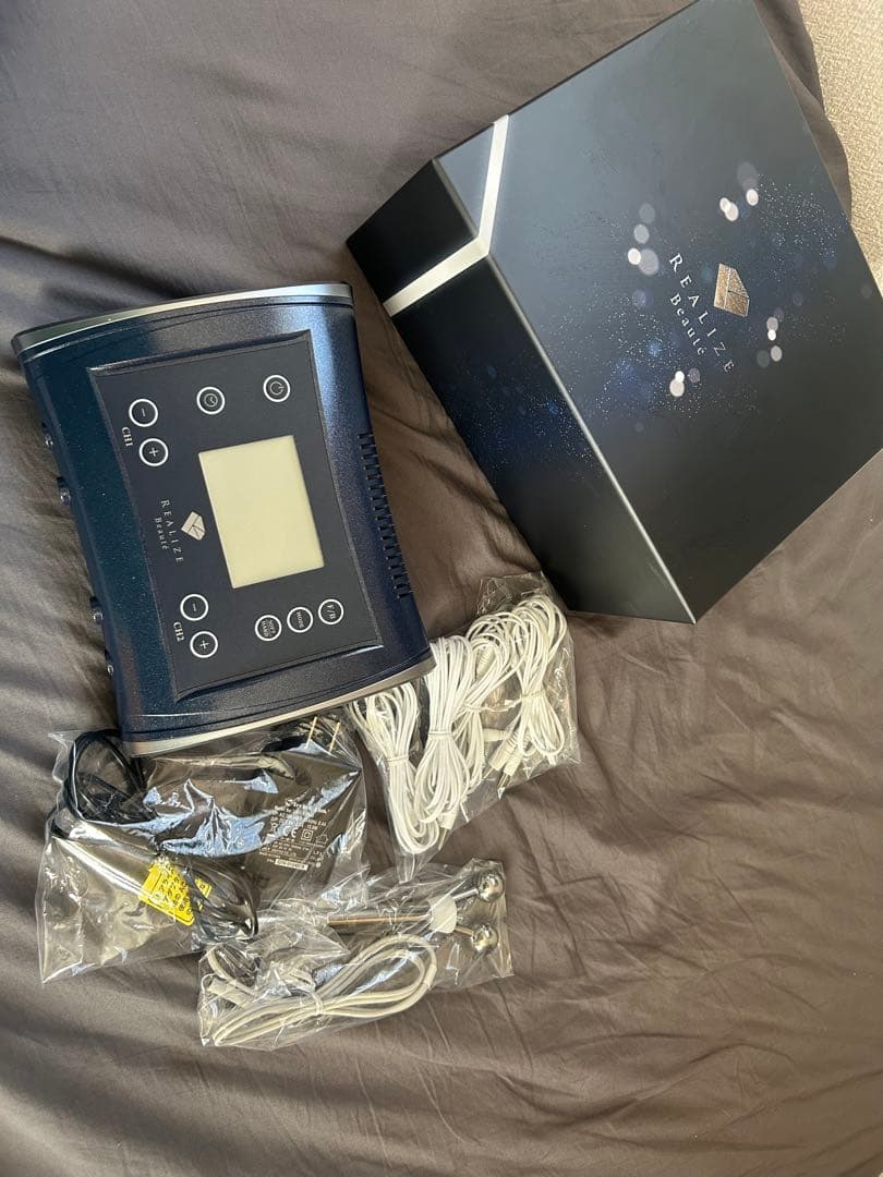 スリムビューティハウス リアライズ REALIZE Beauty 美容機器 本体 REALIZE ボディケア機器 スリムビューティーハウス 美品】スリム