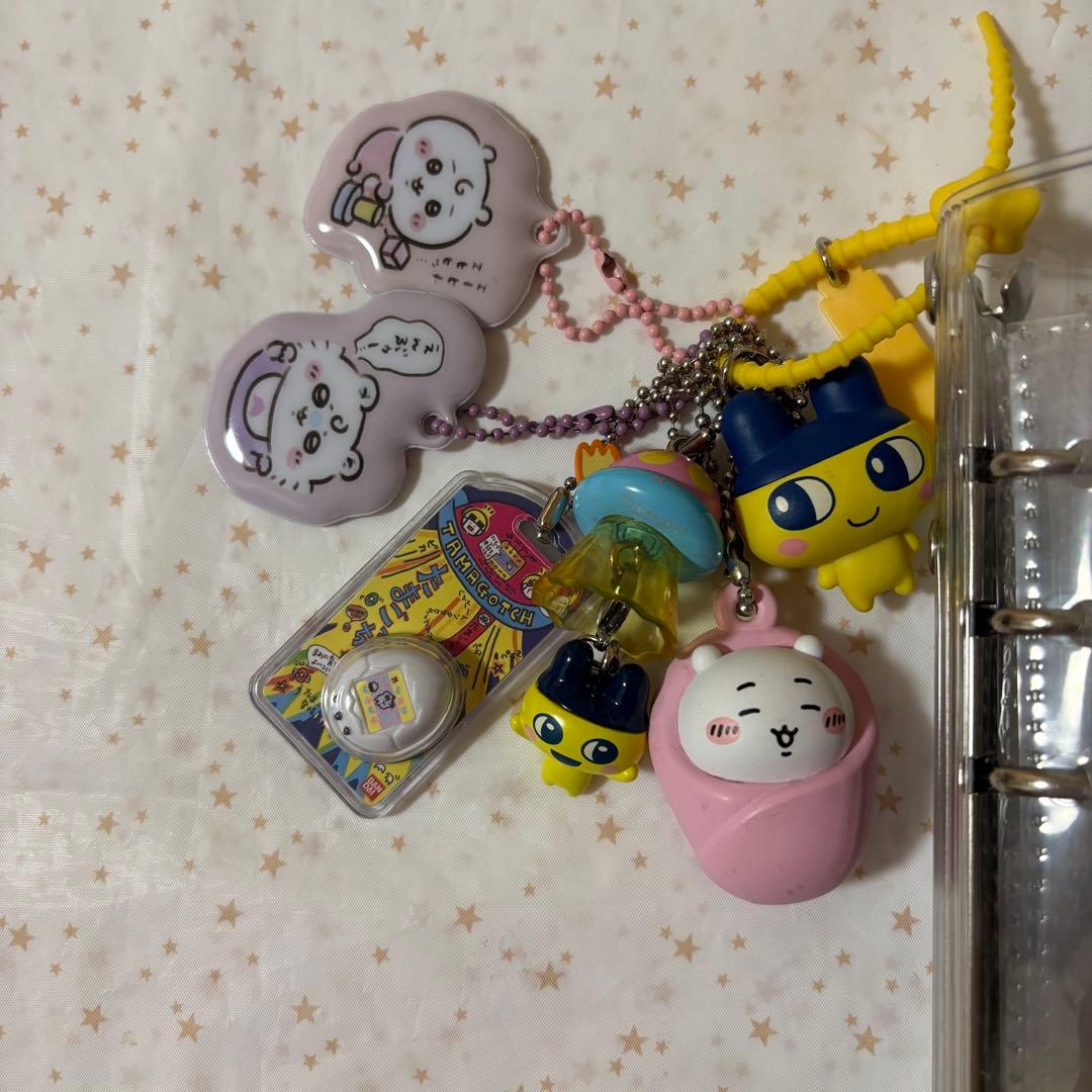 美品 シール帳 完成品 ボンドロ うるちゅる たまごっち、ちいかわ他