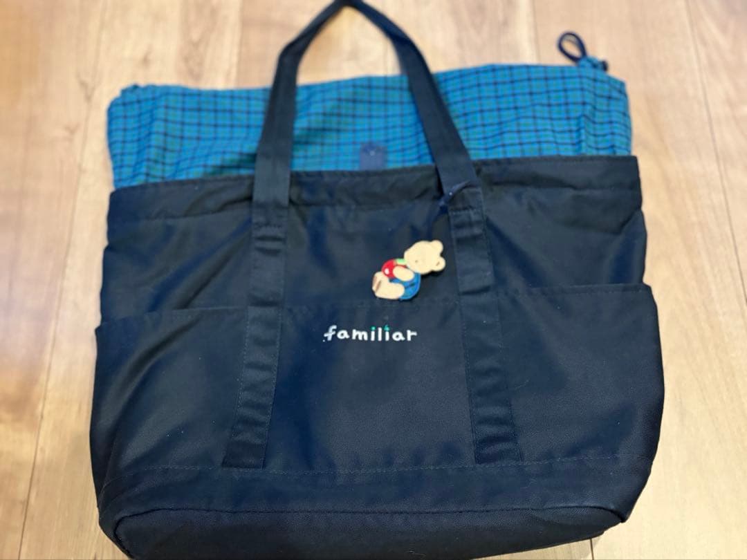 ファミリアマザーズバッグ青 - メルカリ